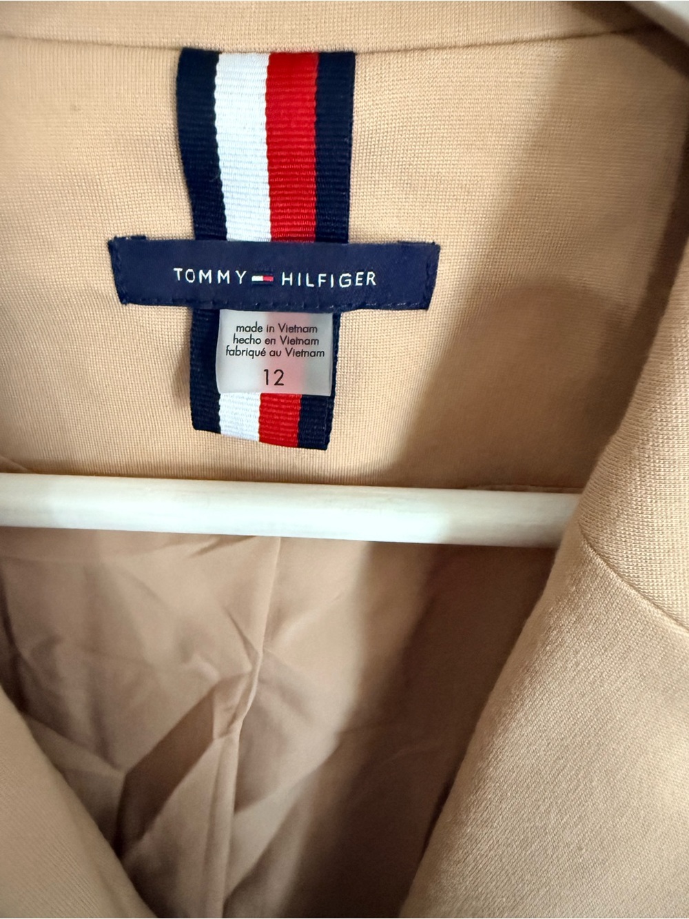 Tommy Hilfiger Beige Single-Button Tailored Blazer Size 12 - Picture 8 of 9